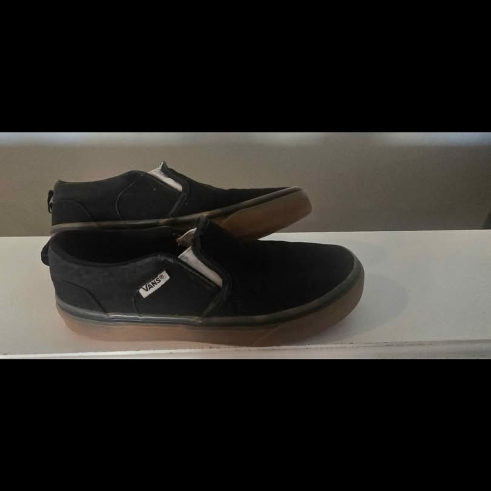 Vans Boys Black Slip-On with Gum Sole